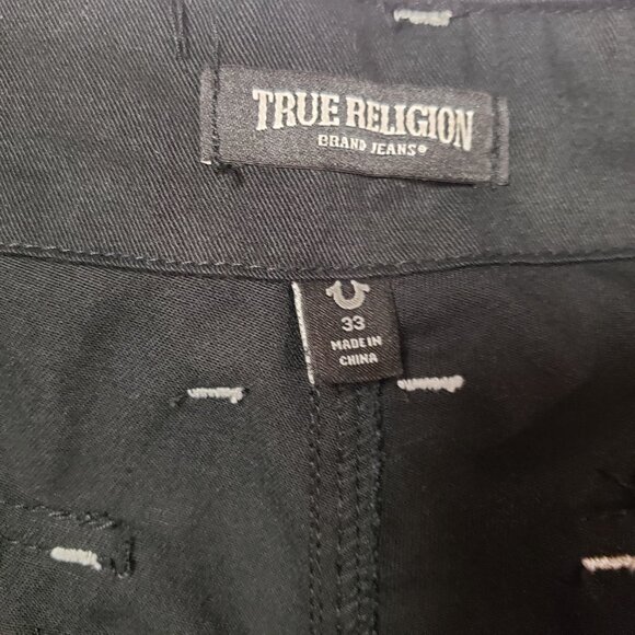 True Religion Belted Logo Cargo Shorts Flap Back Pockets Jet Black Size 33 NWT - Picture 8 of 10